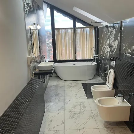 Szálloda Classic By Radacini