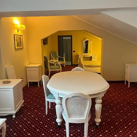 Szálloda Classic By Radacini