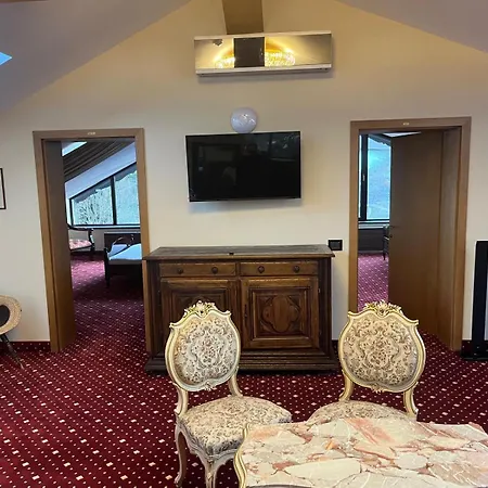 Classic By Radacini Hotel 3*